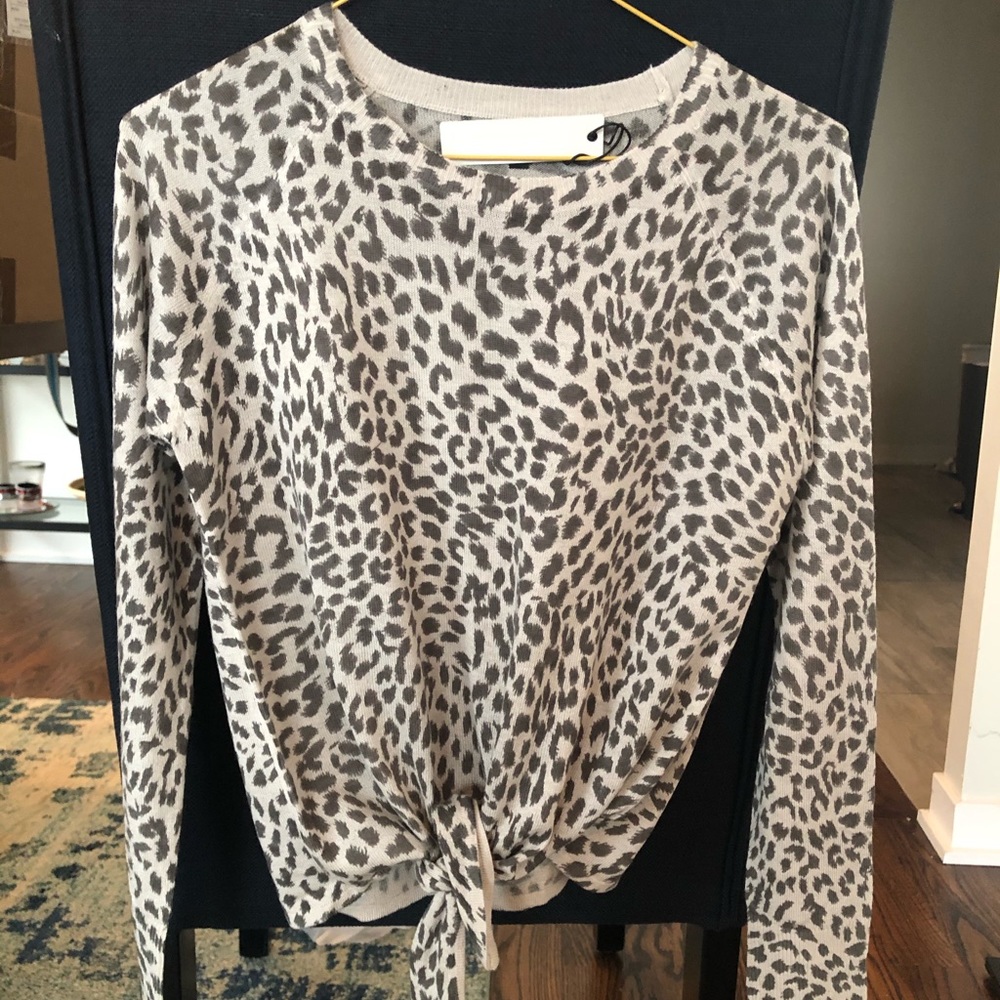 Snow Leopard Sweater NWT
